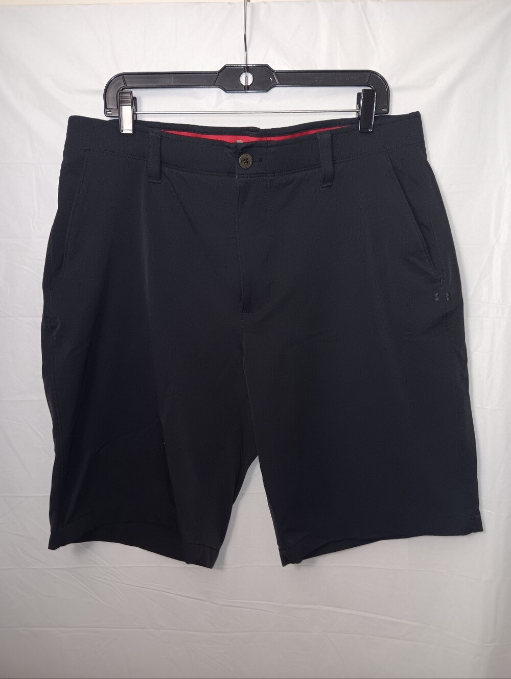 UNDER ARMOUR LIGHTWEIGHT CHINO PERFORMANCE GOLF SHORTS